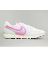 NIKE WMNS DAYBREAK HYPER PINK
