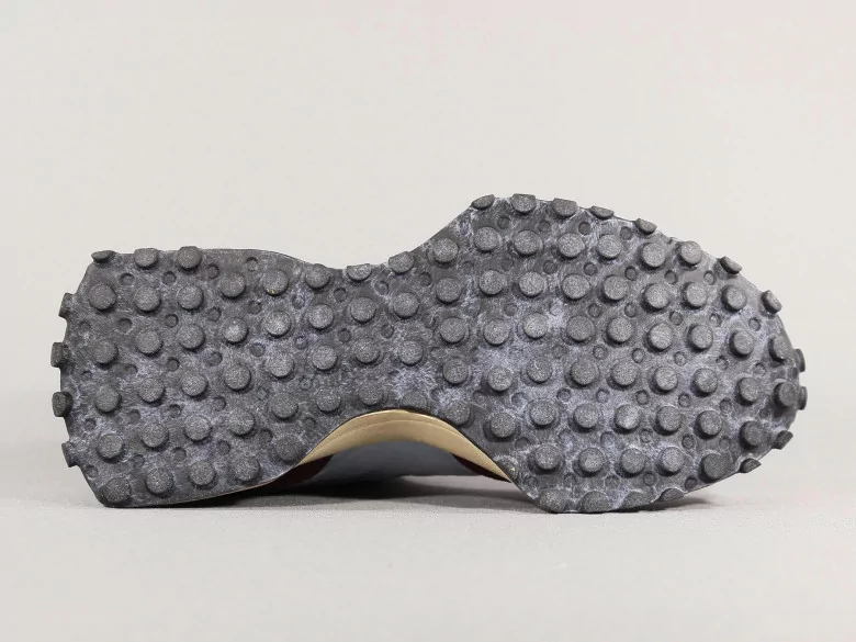 NEW BALANCE MS327VN VINTAGE WORN PACK... NEW BALANCE MS327VN VINTAGE WORN PACK...