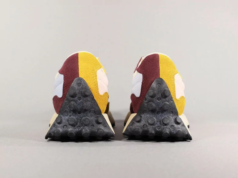 NEW BALANCE MS327VN VINTAGE WORN PACK... NEW BALANCE MS327VN VINTAGE WORN PACK...