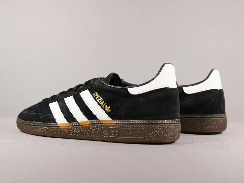 ADIDAS HANDBALL SPEZIAL CORE BLACK ADIDAS HANDBALL SPEZIAL CORE BLACK