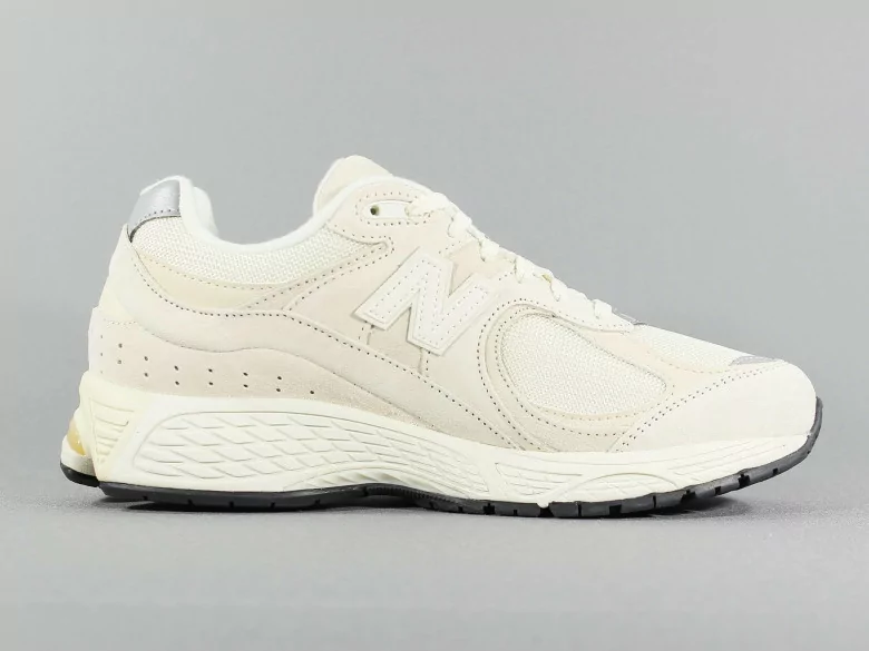 NEW BALANCE M2002RCC CALM TAUPE/ANGORA NEW BALANCE M2002RCC CALM TAUPE/ANGORA