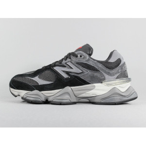 NEW BALANCE U9060BLK...