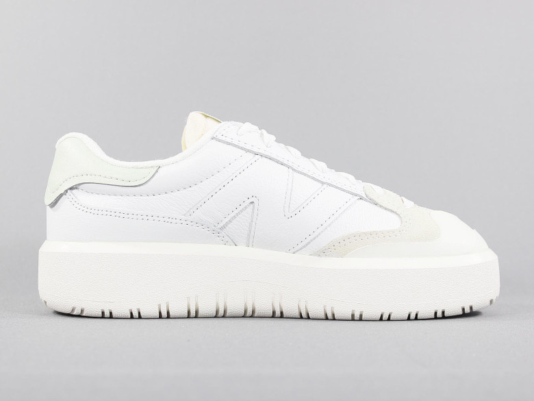 NEW BALANCE CT302SG WHITE/SILVER MOSS