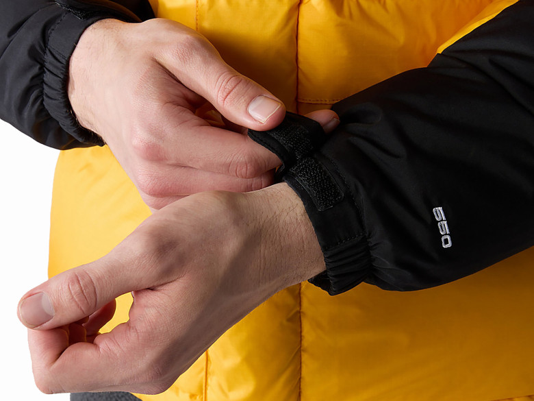 THE NORTH FACE M HIMALAYAN DOWN PARKA... THE NORTH FACE M HIMALAYAN DOWN PARKA...