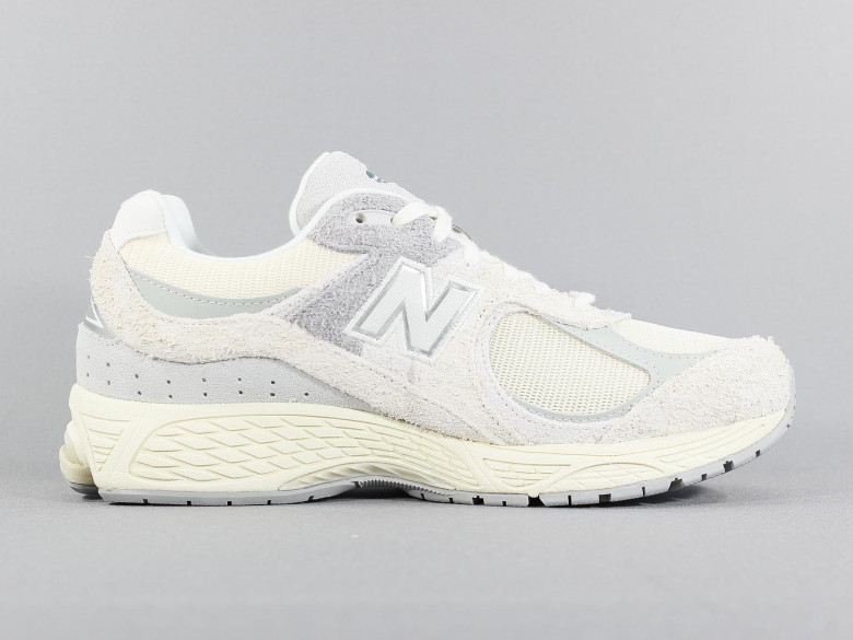 NEW BALANCE M2002REK...