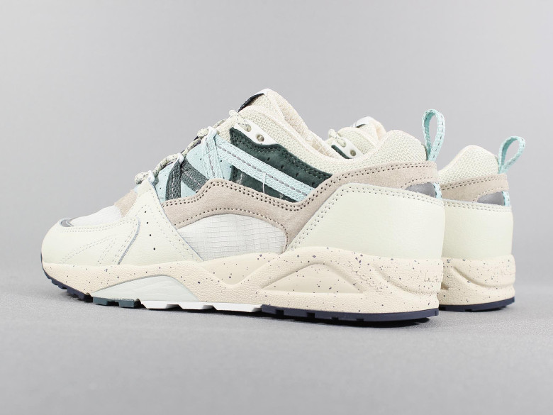 KARHU FUSION 2.0 LILY WHITE/SURF SPRAY KARHU FUSION 2.0 LILY WHITE/SURF SPRAY