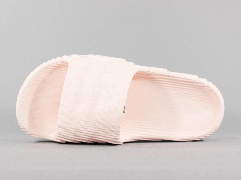 ADIDAS ADILETTE 22 W WONDER AQUA/CORE...