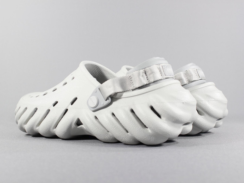 CROCS UNISEX ECHO CLOG ATMOSPHERE