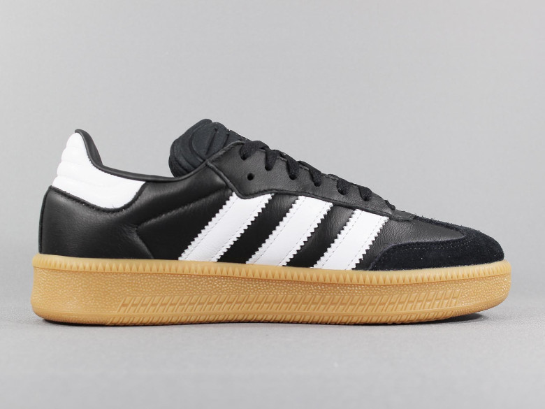 ADIDAS SAMBA XLG CORE BLACK/CLOUD... ADIDAS SAMBA XLG CORE BLACK/CLOUD...