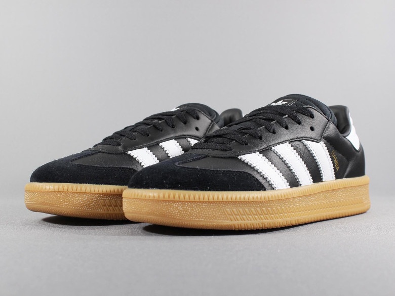 ADIDAS SAMBA XLG CORE BLACK/CLOUD... ADIDAS SAMBA XLG CORE BLACK/CLOUD...
