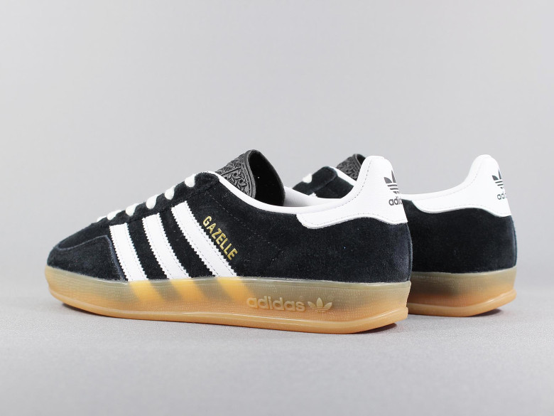ADIDAS GAZELLE INDOOR CORE... ADIDAS GAZELLE INDOOR CORE...