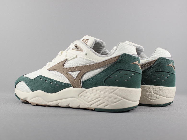 MIZUNO CONTENDER S SNOW... MIZUNO CONTENDER S SNOW...