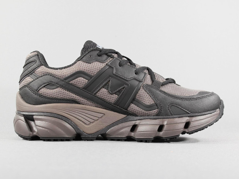 KARHU SUPER FULCRUM BLACK/FALCON KARHU SUPER FULCRUM BLACK/FALCON