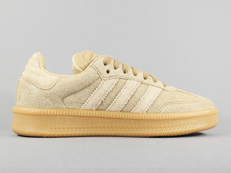 ADIDAS SAMBA XLG CARDBOARD/MAGIC... ADIDAS SAMBA XLG CARDBOARD/MAGIC...
