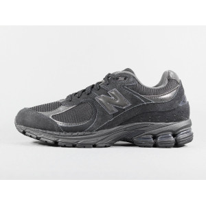 NEW BALANCE U2002RBL...