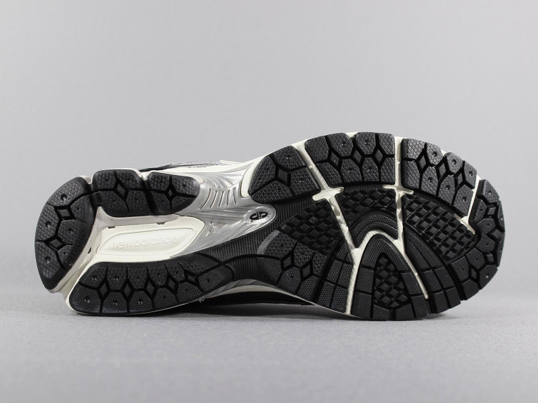 NEW BALANCE M1906RER SILVER...