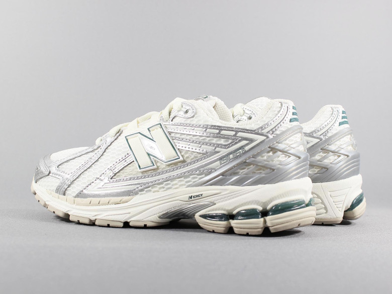 NEW BALANCE M1906REE SILVER... NEW BALANCE M1906REE SILVER...