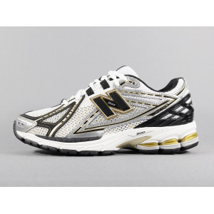 NEW BALANCE M1906RA...