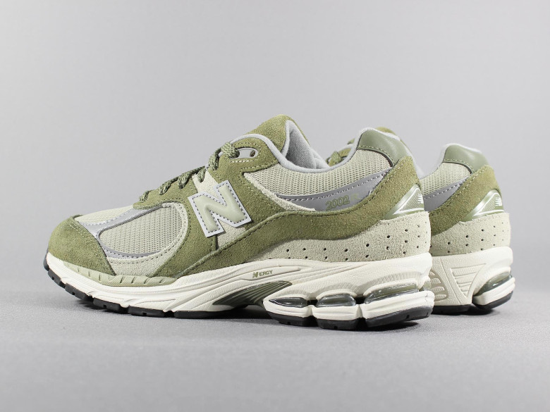 NEW BALANCE U2002RCA DARK...