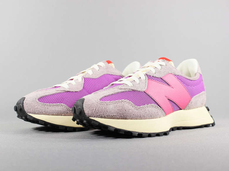 NEW BALANCE U327VSC ICE WINE/PASSION... NEW BALANCE U327VSC ICE WINE/PASSION...