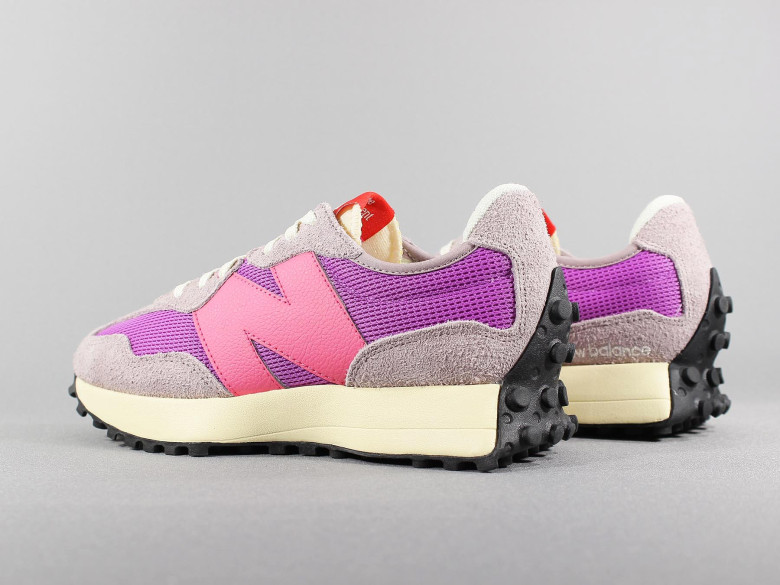 NEW BALANCE U327VSC ICE WINE/PASSION... NEW BALANCE U327VSC ICE WINE/PASSION...