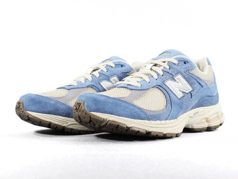 NEW BALANCE U2002RU SHORELINE...