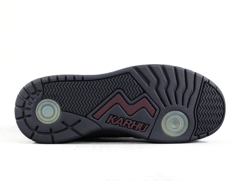 KARHU FUSION XT JET BLACK/GULL