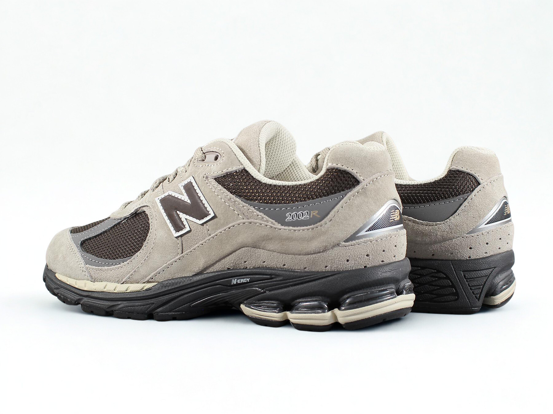 NEW BALANCE U2002RO